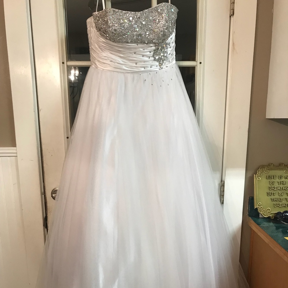 White prom or pageant dress